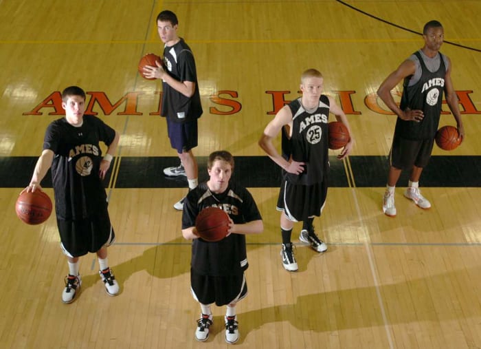 The 2009-10 Ames High boys basketball team includes Doug McDermott, James Kohler, Michael Weber, Riley Stuve and Harrison Barnes, from left.